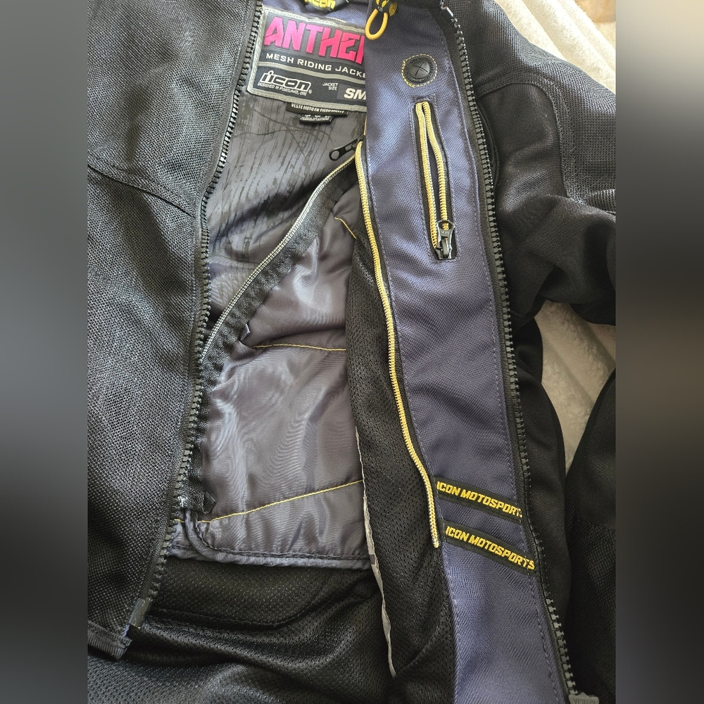 ICON Jet Black Riding Jacket - Picture 10 of 11